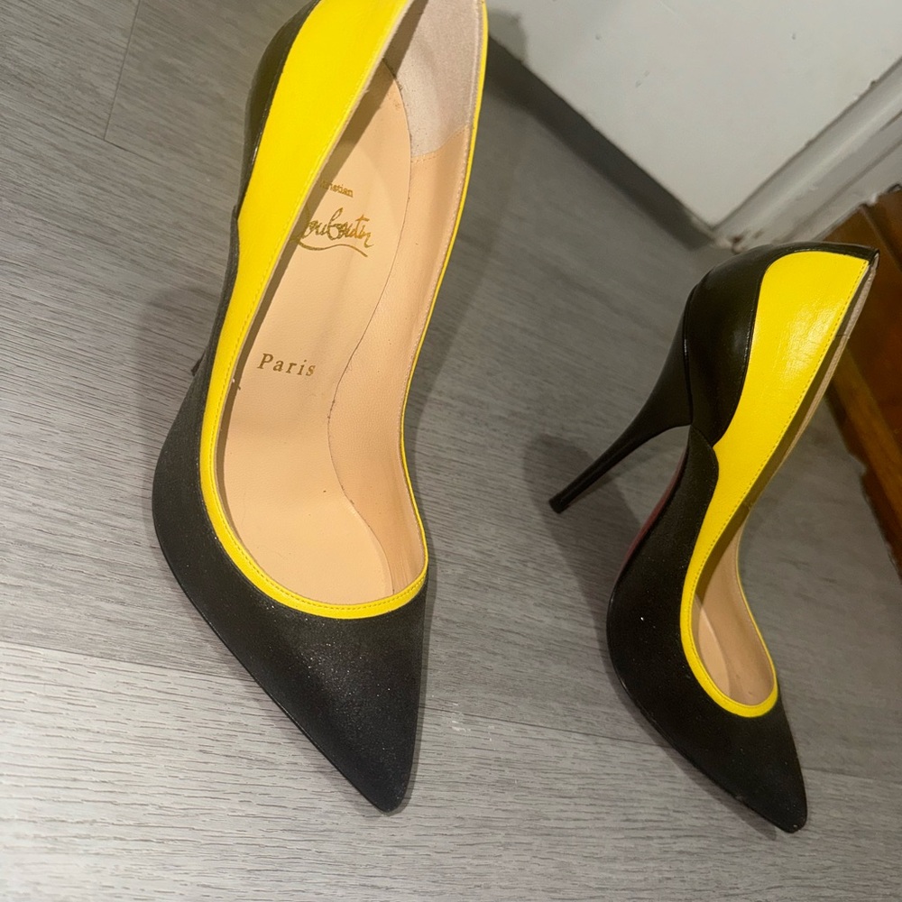 Christian Louboutin Women's Black and Yellow Heels